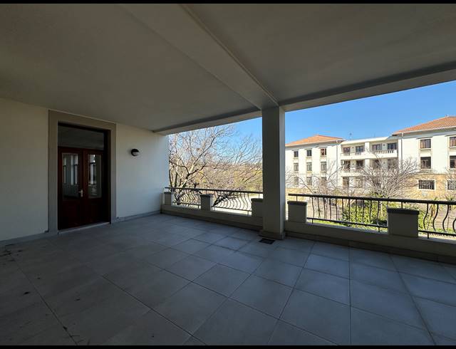 684M² OFFICE TO LET IN SANDTON CENTRAL